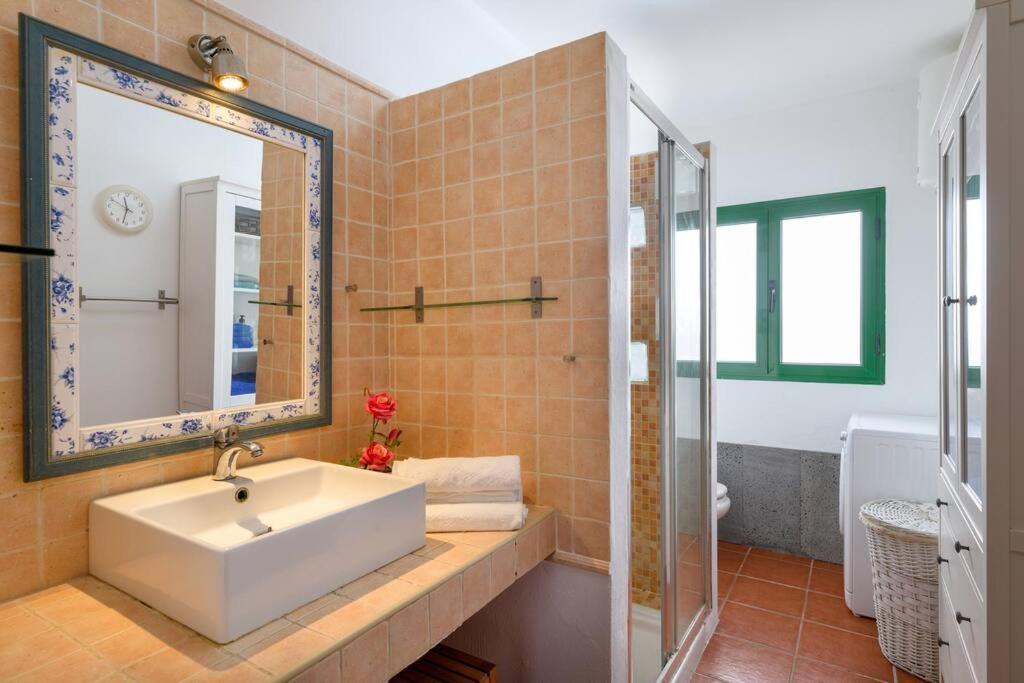 Hermosa Casa Vacacional, Muy Cerca A La Playa. Guatiza Zewnętrze zdjęcie